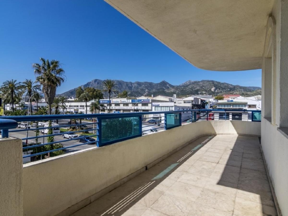 306 Apartemen