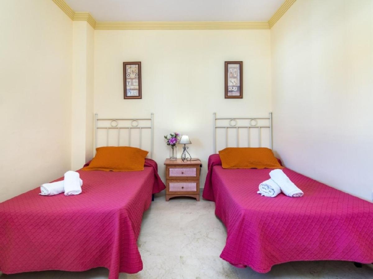 306 Apartemen
